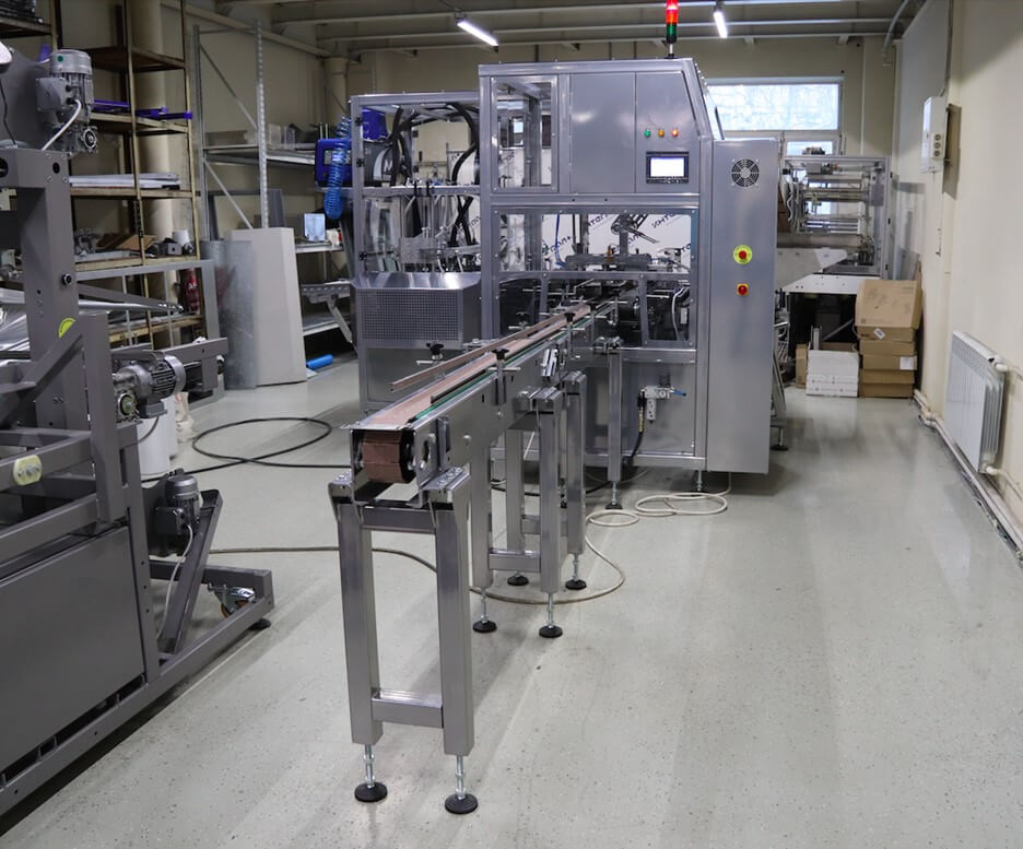 Групповая упаковка масла в коробки для клиента фото