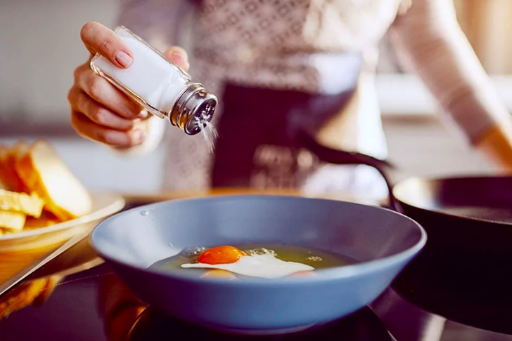 Приправа пищи фото