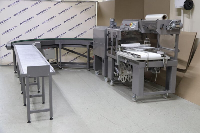 упаковка кондитерской продукции на производстве фото