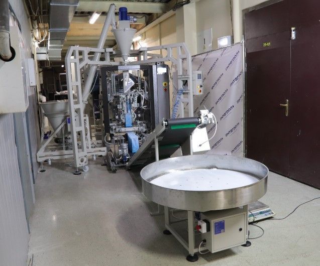 Упаковка пылящего продукта, сухого молока Упаковка пылящего продукта, сухого молока