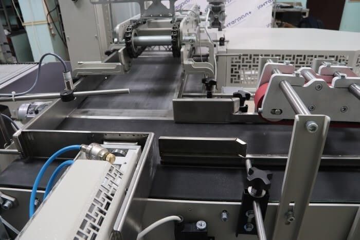 Автомат групповой упаковки Верпак-ГР фото 2 Автомат групповой упаковки Верпак-ГР фото 2