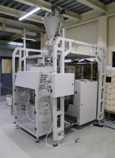 Упаковка пищевых добавок. Фасовочно-упаковочный комплекс “Инпак-Дой-Пак” со шнековым дозатором МДШ-1 Упаковка пищевых добавок. Фасовочно-упаковочный комплекс “Инпак-Дой-Пак” со шнековым дозатором МДШ-1