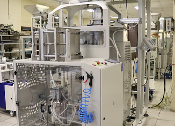 Упаковка корма. Фасовочно-упаковочное оборудование Инпак-Дой-Пак+ МДВ-22 Упаковка корма. Фасовочно-упаковочное оборудование Инпак-Дой-Пак+ МДВ-22