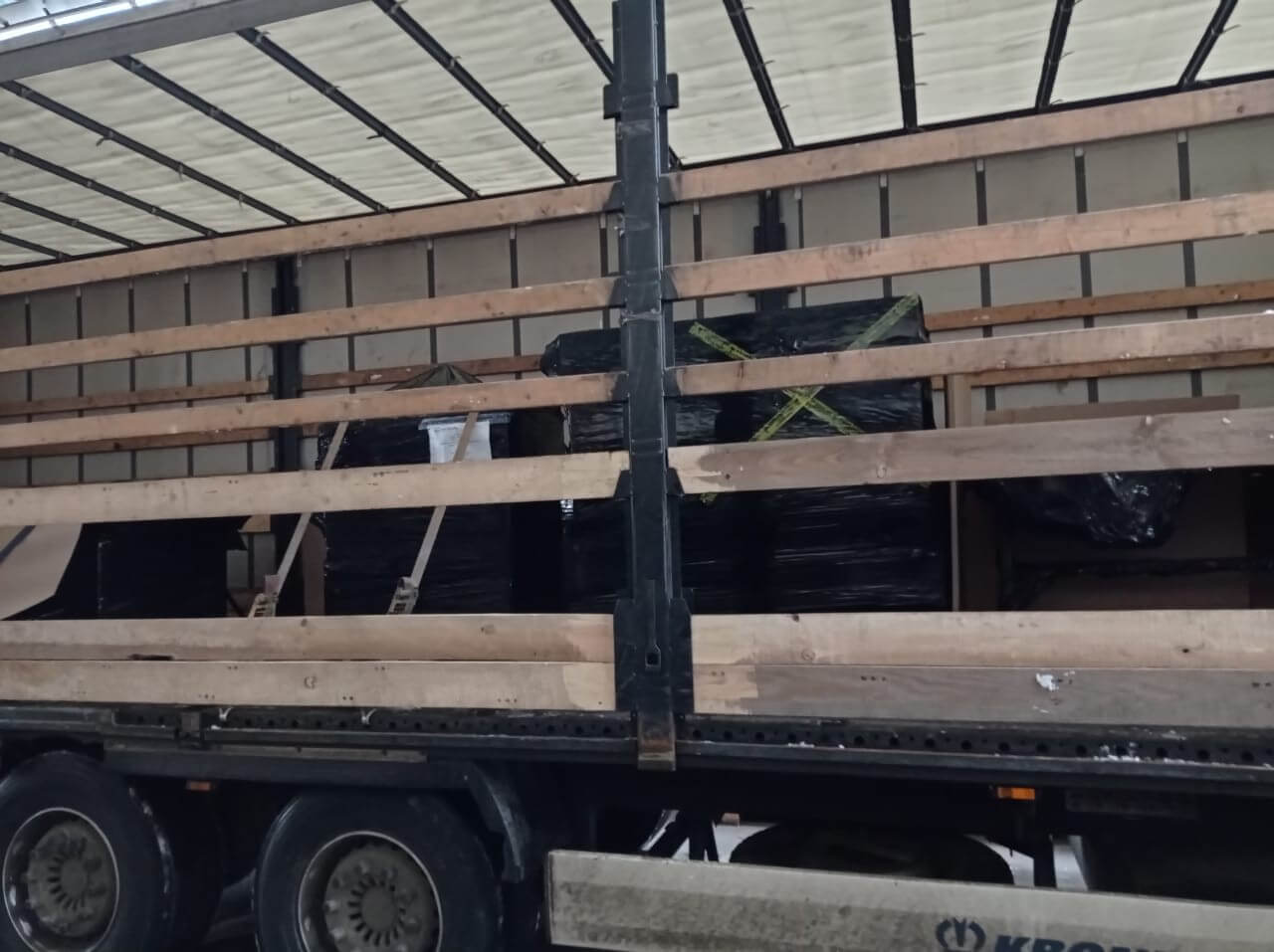 Термоусадочное оборудование Рамка-А + УТ 400.01 Термоусадочное оборудование Рамка-А + УТ 400.01